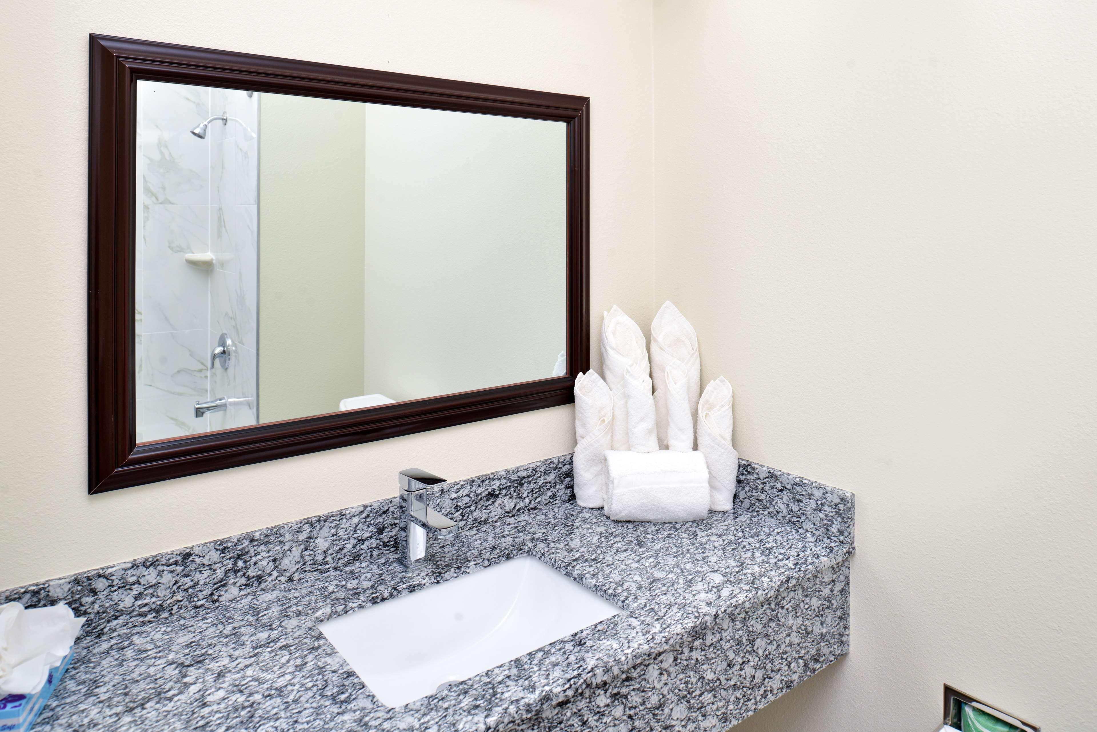 Americas Best Value Inn & Suites - Houston/Hwy 6 & Westpark Mission Bend Luaran gambar